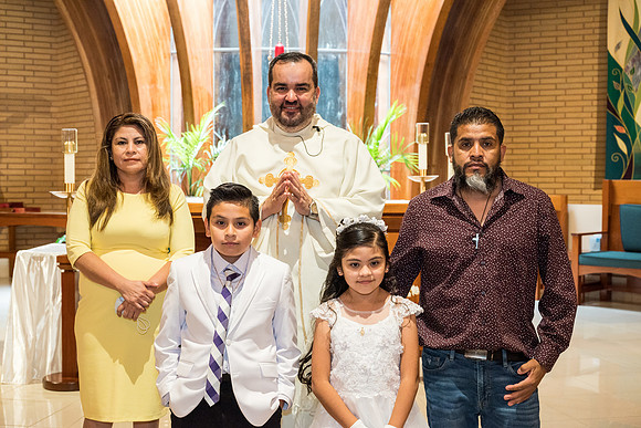 st-john-vianney-first-communion-may-29-2021 1060