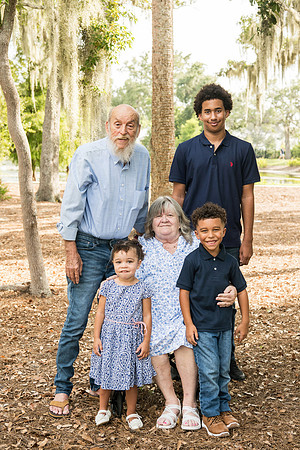 Angela and Evert Family 2025 0015