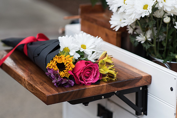 plant-street-flower-cart 1018final