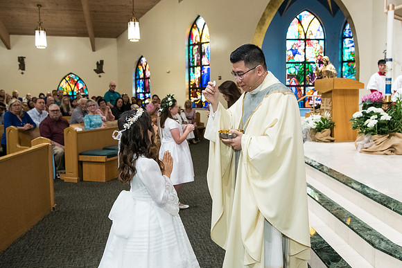 Holy Family First Communion 2024 0112