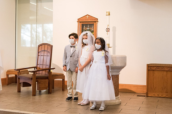 good-shepherd-first-communion-may-16-730pm 1011