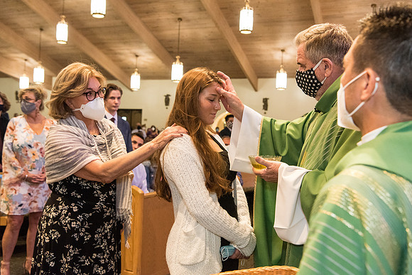 confirmation-2020-holy-family 1097