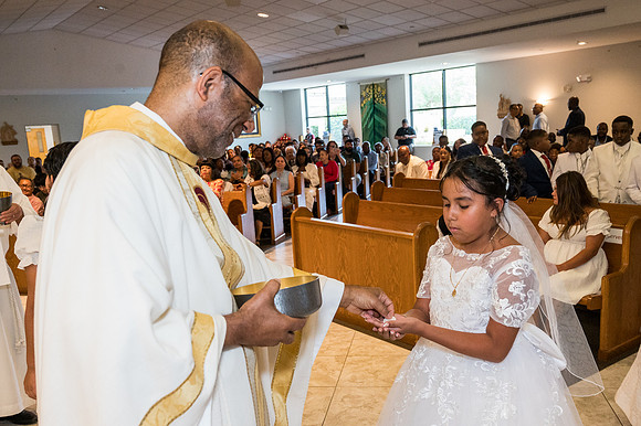 St Andrew First Communion 2024 0068