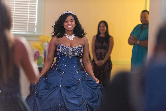 Tiares Sweet 16 1064
