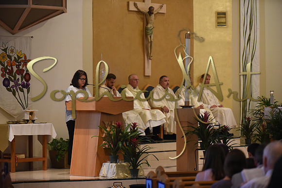 Holy-Family-First-Communion-April-29 2156
