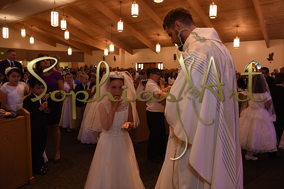 Holy-Family-First-Communion-April-29 2209
