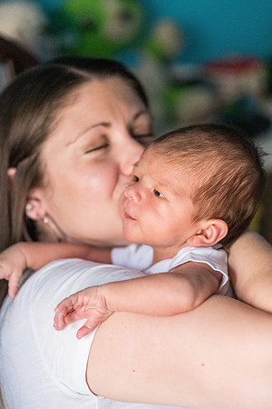 Jill and Fermin Lifestyle Newborn 0009-Edit