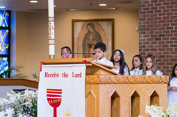 St Patrick First Communion April 26 0089