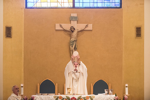 Fr-Giel-40th-Anniversary-1034