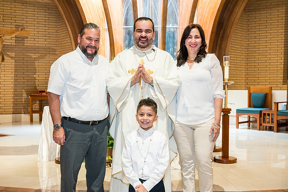 st-john-vianney-first-communion-may-29-2021 1083