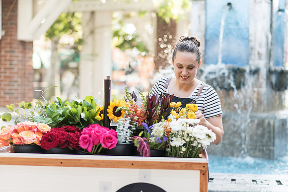 plant-street-flower-cart-september-2021 1020final