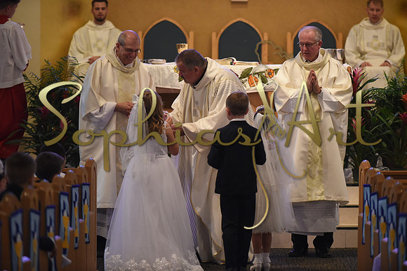 Holy-Family-First-Communion-April-29 2171