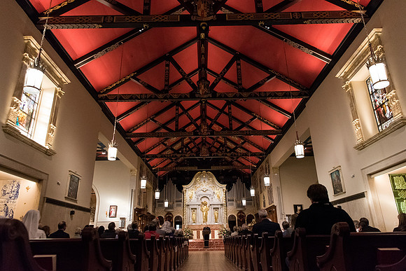 cathedral-saint-augustine-archbishop-hurley-memorial 1011