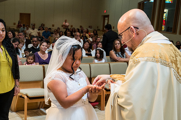St Mary Mag First Communion April 27 0125