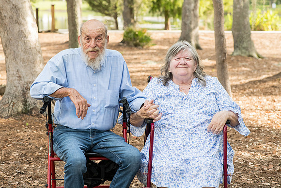Angela and Evert Family 2025 0042-Edit