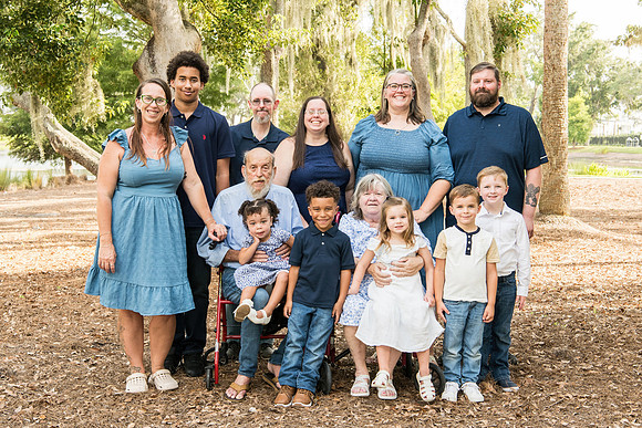 Angela and Evert Family 2025 0044