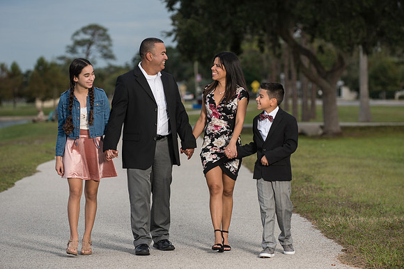 Vazqueztell Rosa Family Session 2018 1048