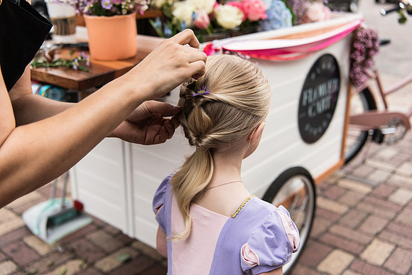 rapunzel-event-plant-street-flower-cart 1020final