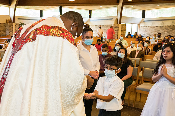st-francis-first-communion-2021-930am 1079