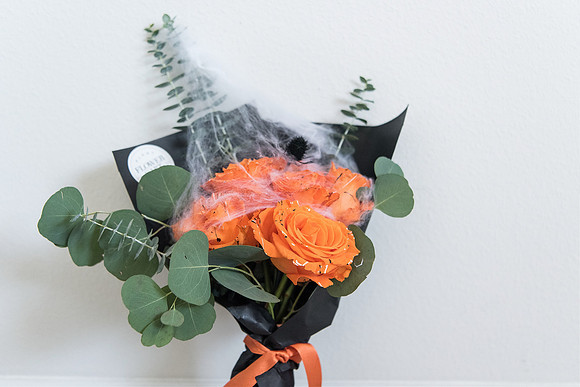 plant-street-flower-cart-halloween 1007final