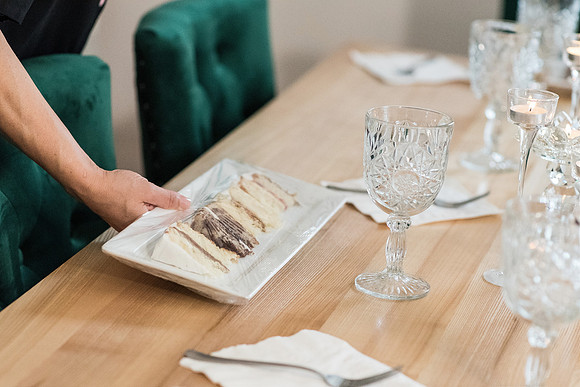 aw-cakes-tasting-experience 1030final