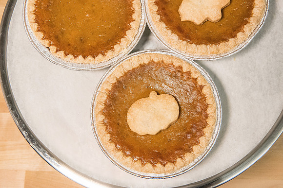 sweet-dees-thanksgiving-2021 1021-Editfinal