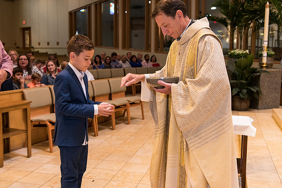 St Mary Magdalen First Communion 2022 10AM (48 of 92)