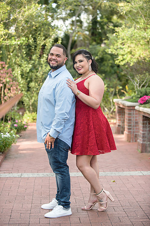 Leu-Gardens-Engagement-Session-Noraliz-and-Luis 10342