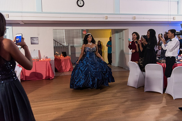 Tiares Sweet 16 1066