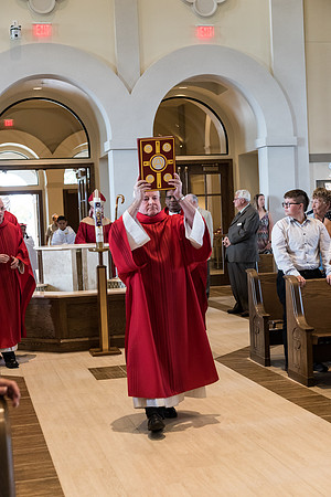 St.-John-the-Evangelist-Catholic-Church-Confirmation-2018 1052