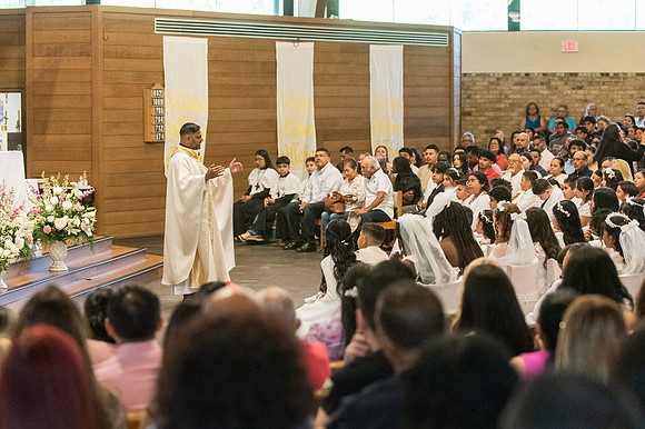 St Francis First Communion May 4 0256