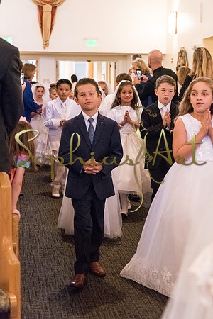 Holy-Family-First-Communion-April-29 2087