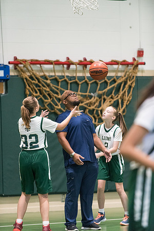 Holy-Family-Lady-Lions-Basketball-Team 1001