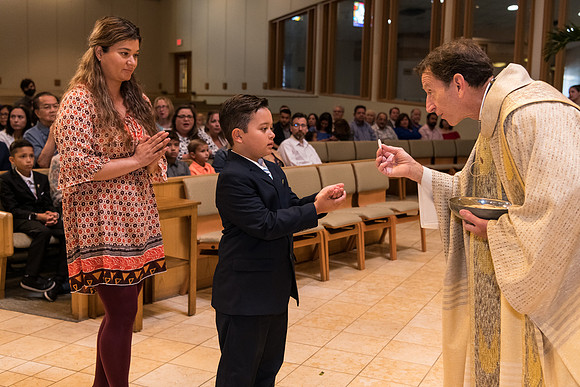 St Mary Magdalen First Communion 2022 10AM (36 of 92)