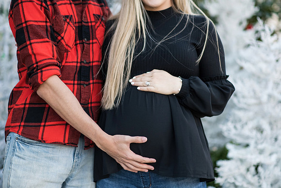 Sarah and Nick Maternity 0059