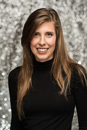 Monica-and-Megan-Headshots 1014-Edit