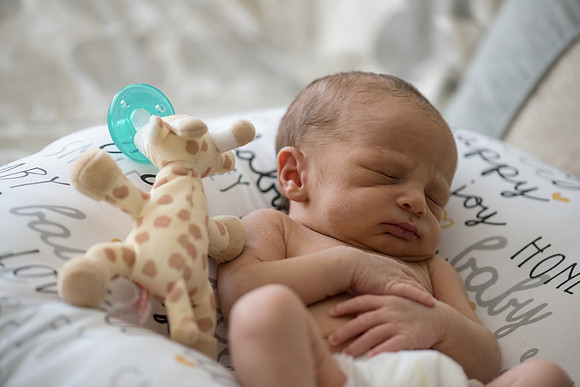 Fabian Newborn-1010