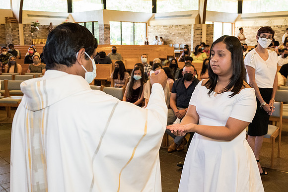 st-francis-first-communion-2021-1130am 1075