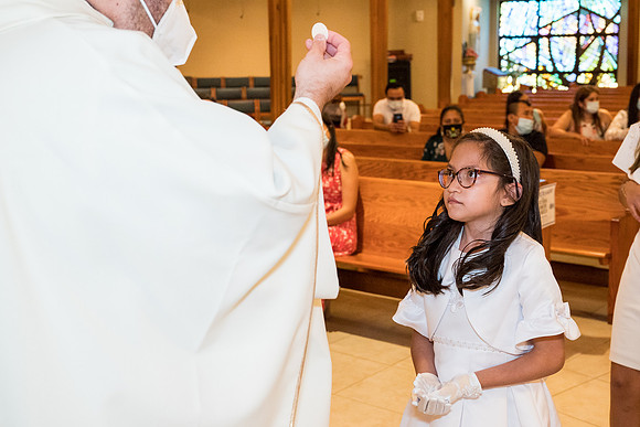 st-john-vianney-first-communion-may-29-2021 1036