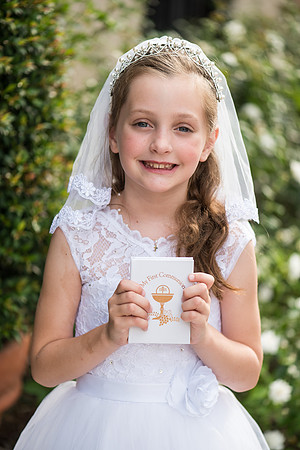 ella-first-communion 1013
