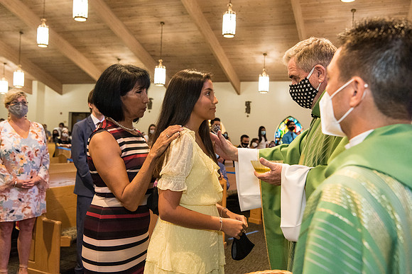confirmation-2020-holy-family 1104