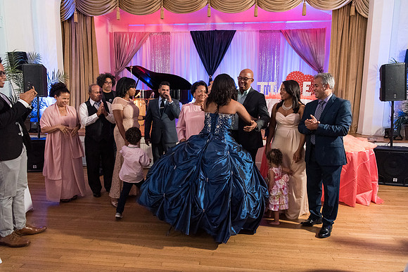Tiares Sweet 16 1072