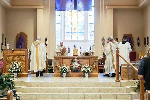 St Timothy Holy Thursday 2025 0012