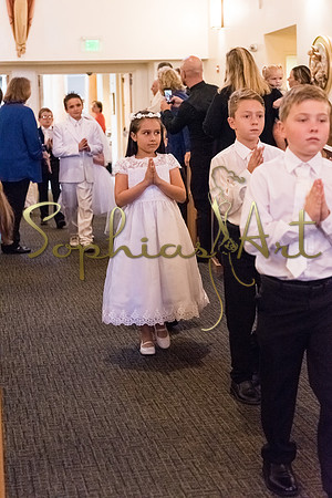 Holy-Family-First-Communion-April-29 2111
