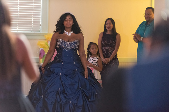 Tiares Sweet 16 1063