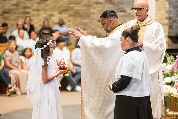 St Francis First Communion May 3 0104