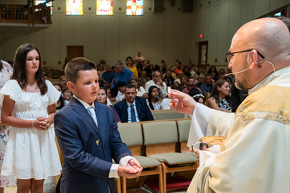 St Mary Mag First Communion April 27 0107