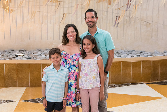 Morales Family 2024 0039