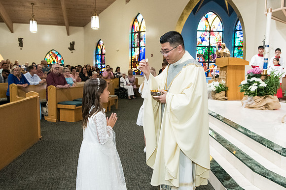 Holy Family First Communion 2024 0092