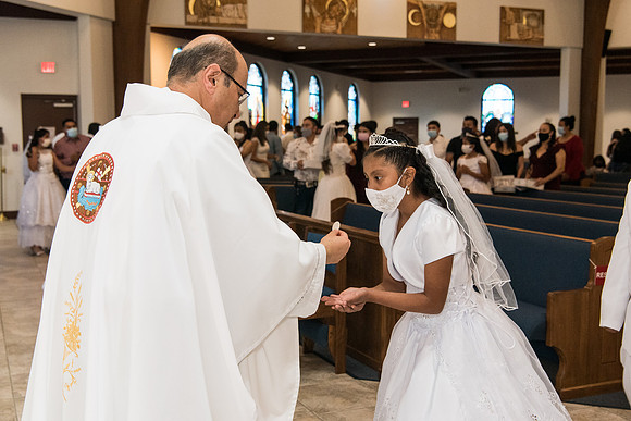 st-ann-first-communion-2021 1149